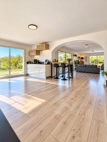 MAISON CONTEMPORAINE DE 145 M² SUR UN TERRAIN DE 1 921 M² – LÉDAT (47)
