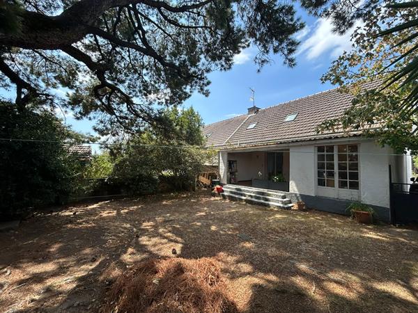 Maison - 4 CHAMBRES - SAINT-HERBLAIN bourg