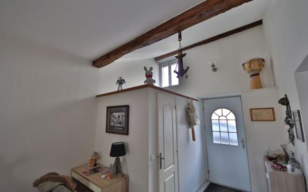 Immeuble à vendre    10 pièces •  Viels-Maisons