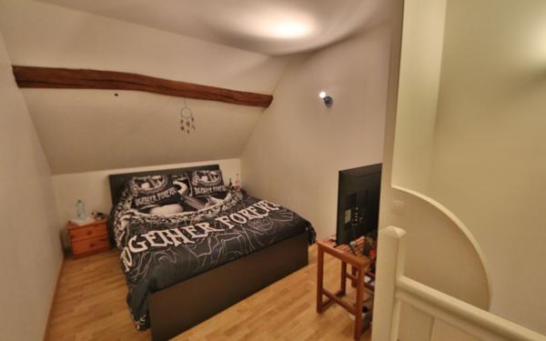 Immeuble à vendre    10 pièces •  Viels-Maisons