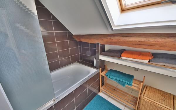 Immeuble à vendre    10 pièces •  Viels-Maisons