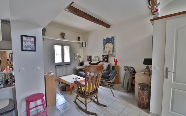 Immeuble à vendre    10 pièces •  Viels-Maisons