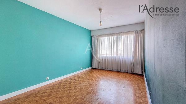 PUTEAUX/ Boieldieu - Appartement 5 pièces 121m² avec cave, parking boxé et balcon 8m²