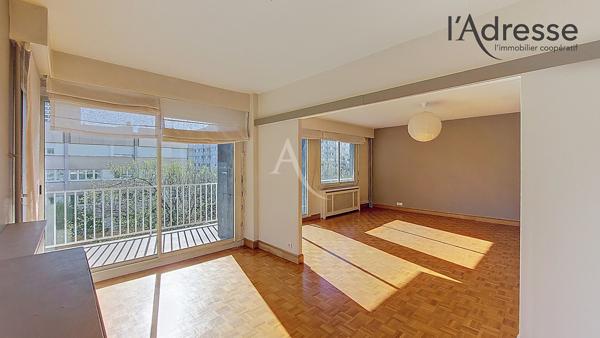 PUTEAUX/ Boieldieu - Appartement 5 pièces 121m² avec cave, parking boxé et balcon 8m²