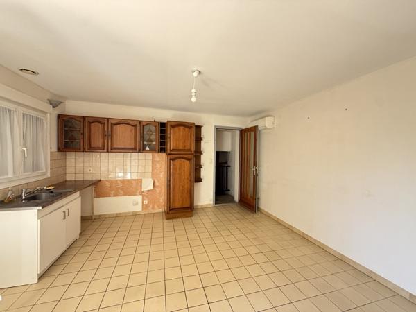 Maison à louer 670 € CC Labastide-St-Pierre 2 p 40 m² DPE D