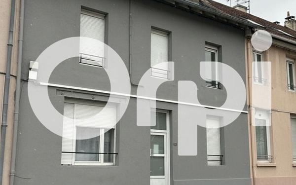 Immeuble à vendre    15 pièces • 280 m2 Saint-Dié-des-Vosges