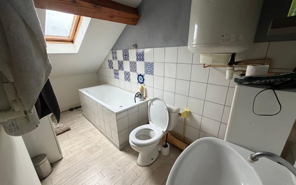 Immeuble à vendre    15 pièces • 280 m2 Saint-Dié-des-Vosges