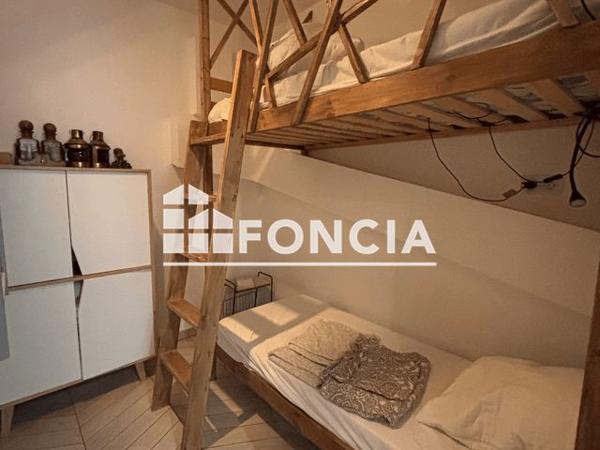 À vendre Studio 30.25 m² - Hyères 83400