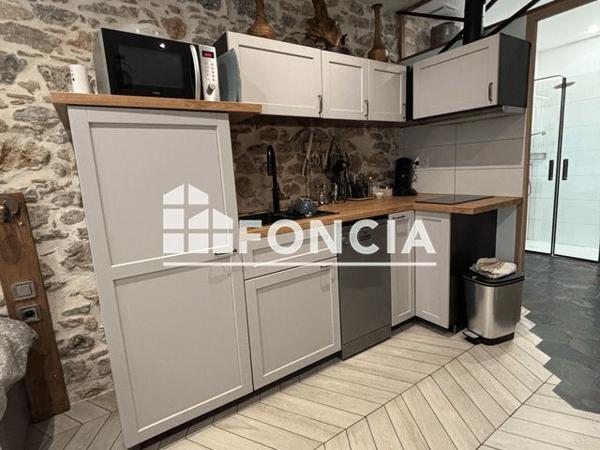 À vendre Studio 30.25 m² - Hyères 83400