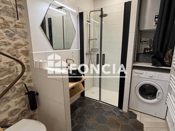 À vendre Studio 30.25 m² - Hyères 83400