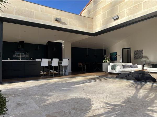 Maison à vendre |  Grayan-et-l'Hôpital |  5 pièces | 198 m²