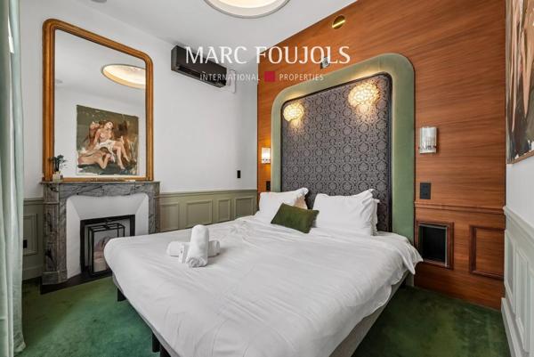 Paris 16/8 Pont de l’Alma : appartement avec vue dégagée et balcon filant