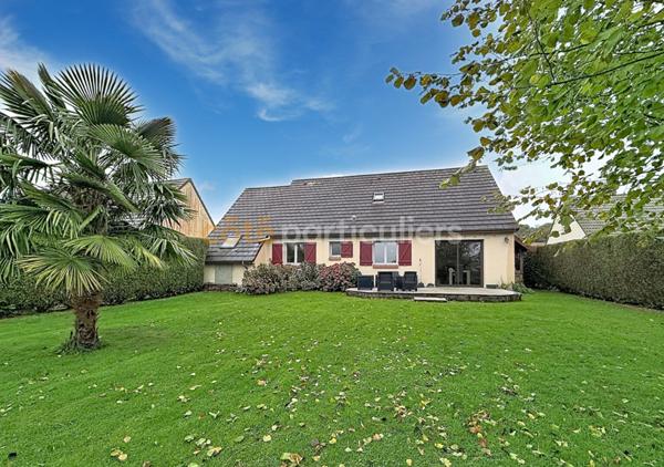 Vente
                Maison138 m² - 6 Pièces -
                    GRAND BOURGTHEROULDE (27520)