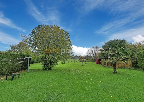 Vente
                Maison138 m² - 6 Pièces -
                    GRAND BOURGTHEROULDE (27520)