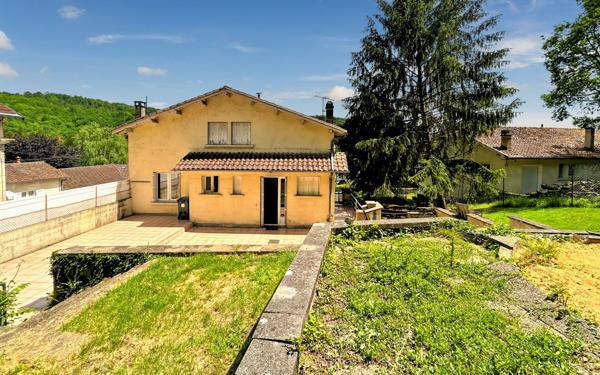 Maison à vendre    6 pièces • 141,23 m2 Périgueux