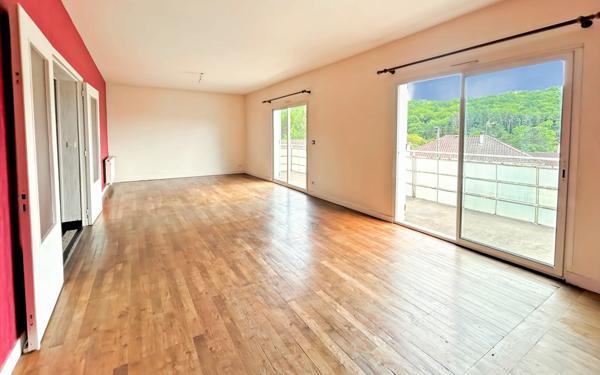 Maison à vendre    6 pièces • 141,23 m2 Périgueux