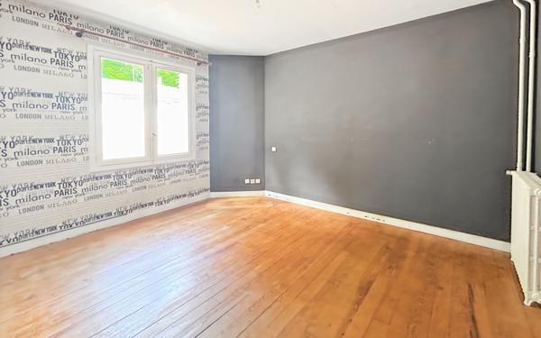 Maison à vendre    6 pièces • 141,23 m2 Périgueux