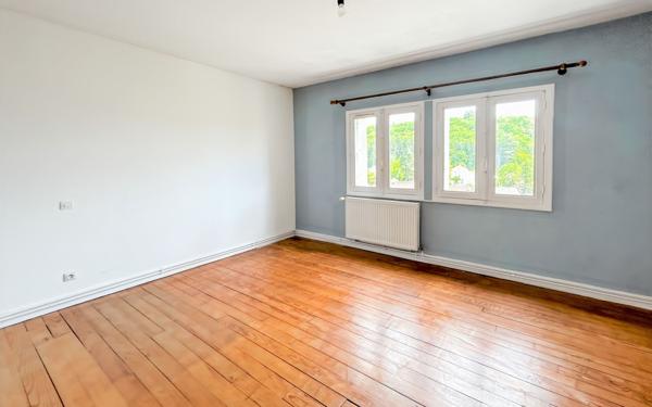 Maison à vendre    6 pièces • 141,23 m2 Périgueux