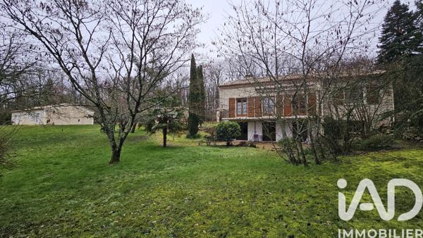 Immeuble à vendre 440 m² Dirac