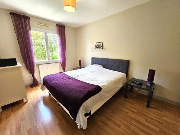 Belle maison 4 chambres et un bureau sur une parcelle sans v