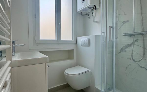 Appartement à vendre    1 pièce • 16 m2 Bagnolet