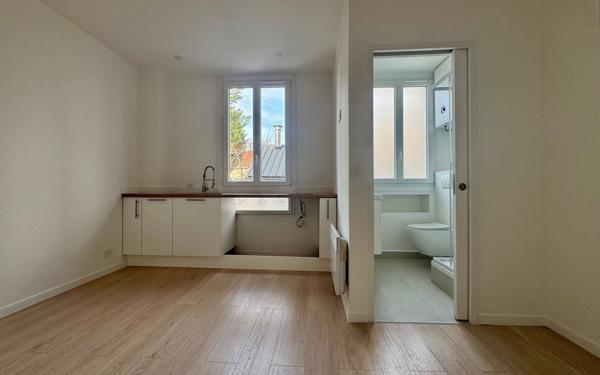 Appartement à vendre    1 pièce • 16 m2 Bagnolet