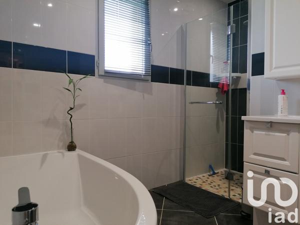 Pavillon 4 pièces de 93 m² à Richelieu (37120)