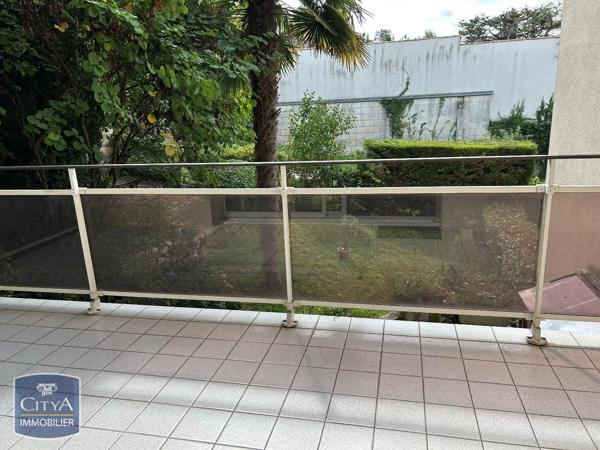 Appartement à vendre 4 pièces 70m² Saintes (17100)