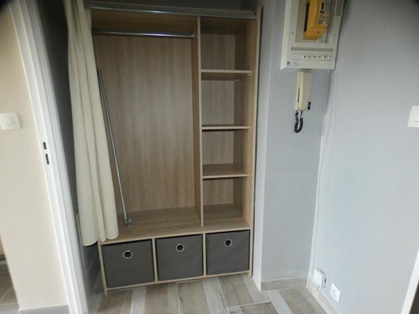 Studio 25.50 m² avec cave / parking / balcon - GRAVIGNY