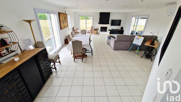 Maison à vendre 5 pièces 145 m² Fontenay-le-Comte