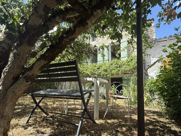 Saint-Maurin (47270) SAINT MAURIN Maison de village avec petit jardin et garage non attenant