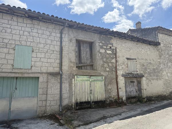 Saint-Maurin (47270) SAINT MAURIN Maison de village avec petit jardin et garage non attenant