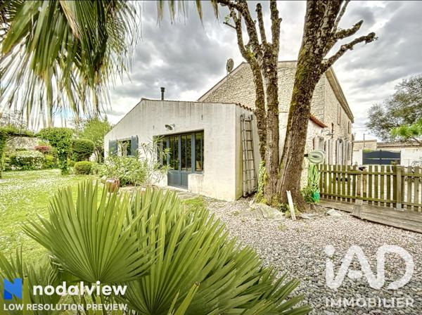Maison à vendre 6 pièces 180 m² Aigrefeuille-d'Aunis