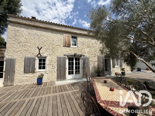 Maison à vendre 6 pièces 180 m² Aigrefeuille-d'Aunis