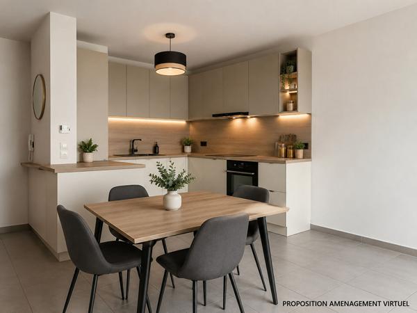 Bordeaux Chartrons T3 61 m2 avec loggia et place de parking