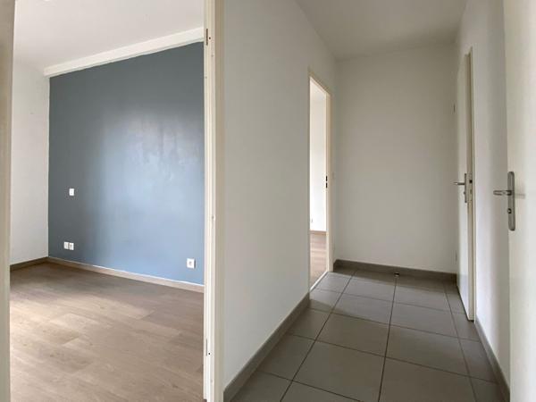 Bordeaux Chartrons T3 61 m2 avec loggia et place de parking