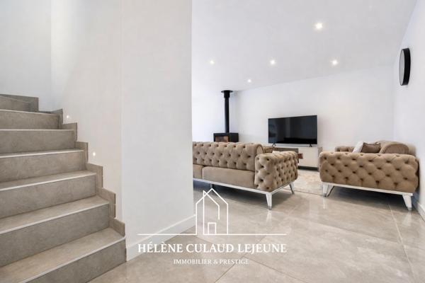 MAISON CONTEMPORAINE - 133 m² - MEUCON