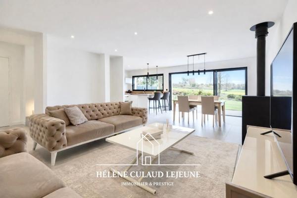 MAISON CONTEMPORAINE - 133 m² - MEUCON