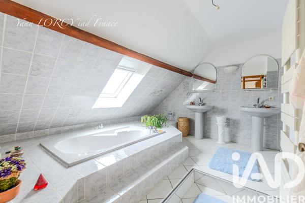 Maison à vendre 6 pièces 143 m² Villejust