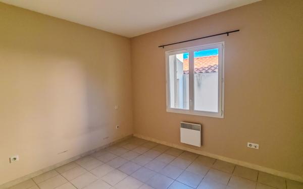 Maison à louer    4 pièces •  Rochefort-du-Gard