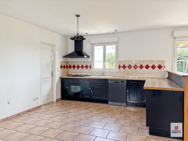 Maison Parce Sur Sarthe 6 pièce(s) 138 m2