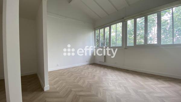 Appartement
         4 pièces
        - 160 m² Exclusivité 690 000 € *