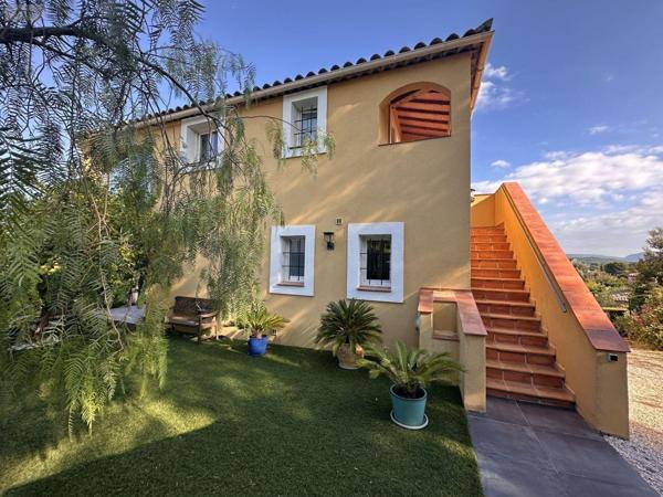 Villa à vendre à Six-Fours-les-Plages dans le Var (83140), ref : 14517/536   
LE BRUSC