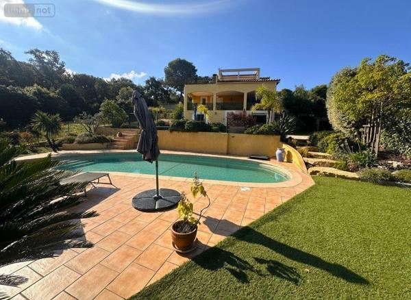 Villa à vendre à Six-Fours-les-Plages dans le Var (83140), ref : 14517/536   
LE BRUSC