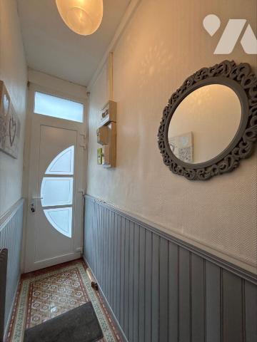 EXCLUSIVITÉ - Maison 2 chambres à Armentières - quartier calme

À découvrir en exclusivité, c...