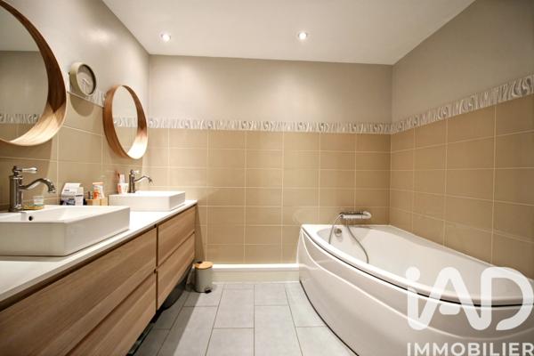 Appartement à vendre 4 pièces 100 m² Aix-en-Provence