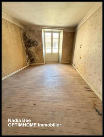 Maison à vendre 12 pièces EYMOUTIERS (87) 52 000 euros FAI