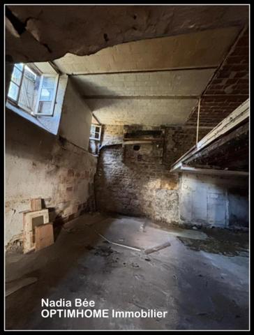 Maison à vendre 12 pièces EYMOUTIERS (87) 52 000 euros FAI