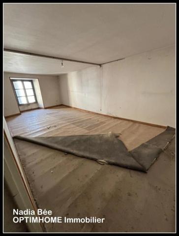 Maison à vendre 12 pièces EYMOUTIERS (87) 52 000 euros FAI