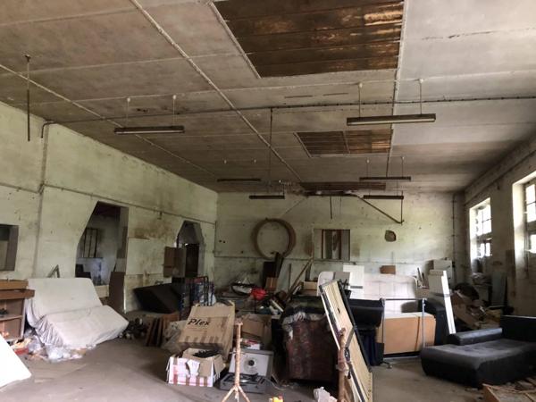 HANGAR de 500 m2 A VENDRE